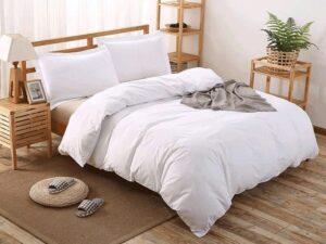 Cearceaf pilota Kotonia Home - Damasc Saten Delux 220x240 cm, 100% bumbac, alb