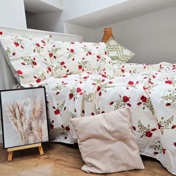 Pachet cearceaf de pat 220x240 + 2 fete de perna 50x70 cm, tesatura clasica neteda, 100% bumbac, 021