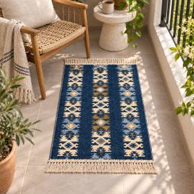Covor tesut - Decor traditional, fond albastru si nuante de crem – 08