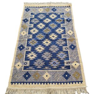 Covor tesut - Decor traditional, fond albastru si nuante de crem – 04 - imagine 15