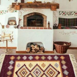 Covor tesut - Decor traditional, fond bordo si nuante de crem – 02
