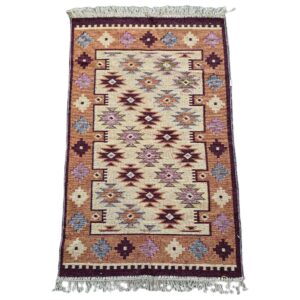 Covor tesut - Decor traditional, fond  maro si nuante de crem – 04 - imagine 5