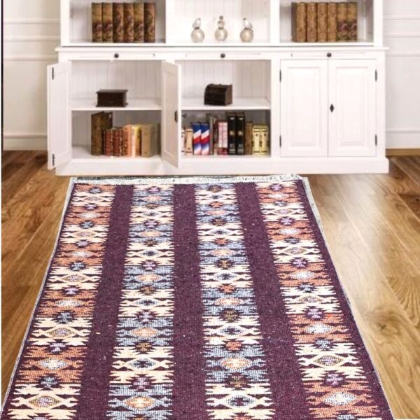 Covor tesut - Decor traditional, fond  maro si nuante de crem – 08
