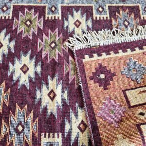 Covor tesut - Decor traditional, fond bordo si nuante de crem – 04 - imagine 2