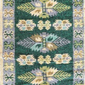 Covor tesut - Decor traditional, fond  verde si nuante de crem – 011