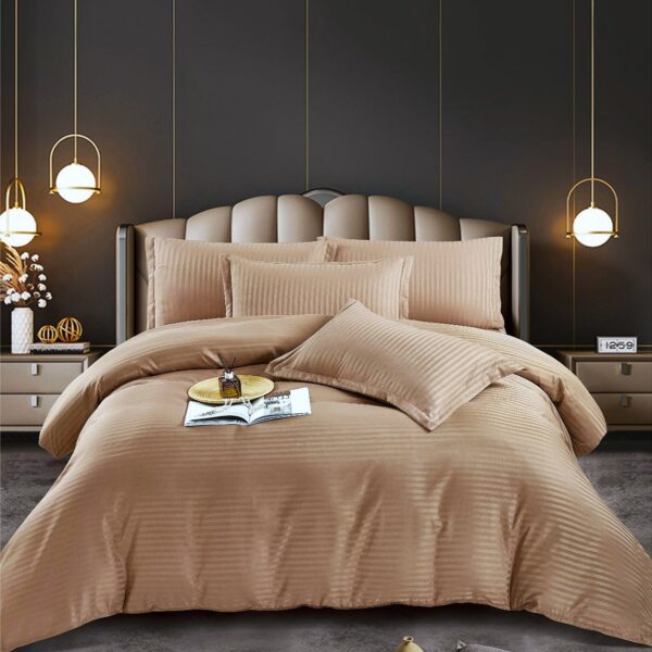 Lenjerie de pat Kotonia Home Hotel King Size, 100% bumbac, Damasc Saten dunga 1 cm, huzelnut