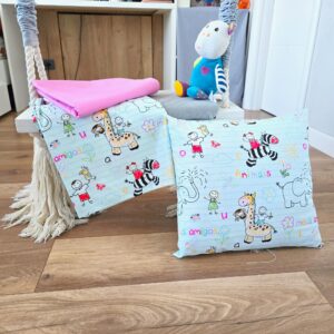 Pachet patut Kotonia Home Bebe - ranforce, 100 % bumbac, cearceaf pat si husa cu elastic, decor jucarii - imagine 3