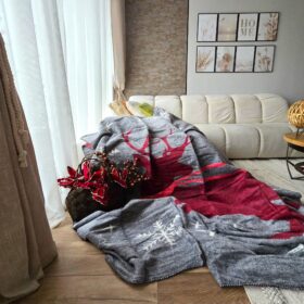 Patura Kotonia Home Vicuna - Decor Craciun, cu doua fete, dimensiunea 180x220 cm, reni