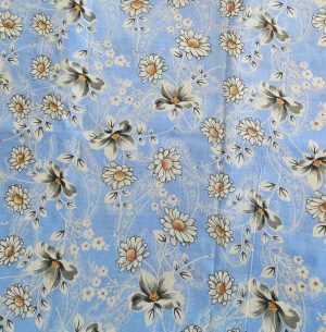 Lenjerie de pat 2 persoane, tesatura clasica neteda, 100% bumbac, fond alb, decor floral - 41 - imagine 2