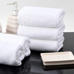 Pachet 5 prosoape Jacquard Kotonia Home Bebe, fara model - 30x50 cm - 100% bumbac, densitate 500 g, alb - imagine 3