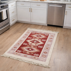Covor tesut - Decor traditional, fond rosu si nuante de crem – 03