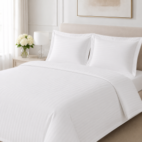 Lenjerie de pat Kotonia Home Hotel - King Size, 100% bumbac, Damasc Saten, latime dungi 1 cm, alb