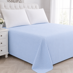 Cearceaf de pat Kotonia Home Deco, 100% bumbac, Damasc Saten, dimensiune dungi 1 cm, Bleu Ciel
