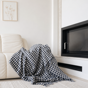 Patura Kotonia Home - Sarra pentru pat dublu, dimensiunea 180x230 cm, bleumarin cu ciucuri - imagine 2