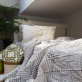 Pilota matlasata pentru 2 persoane, cocolino, dimensiunea 200x220 cm, model pepit