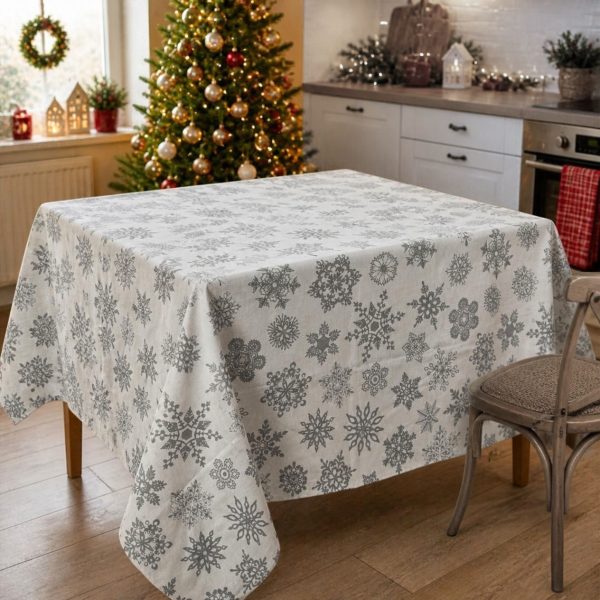 Fata de masa Kotonia Home Winter 31, 100% bumbac, alb cu motive de Craciun